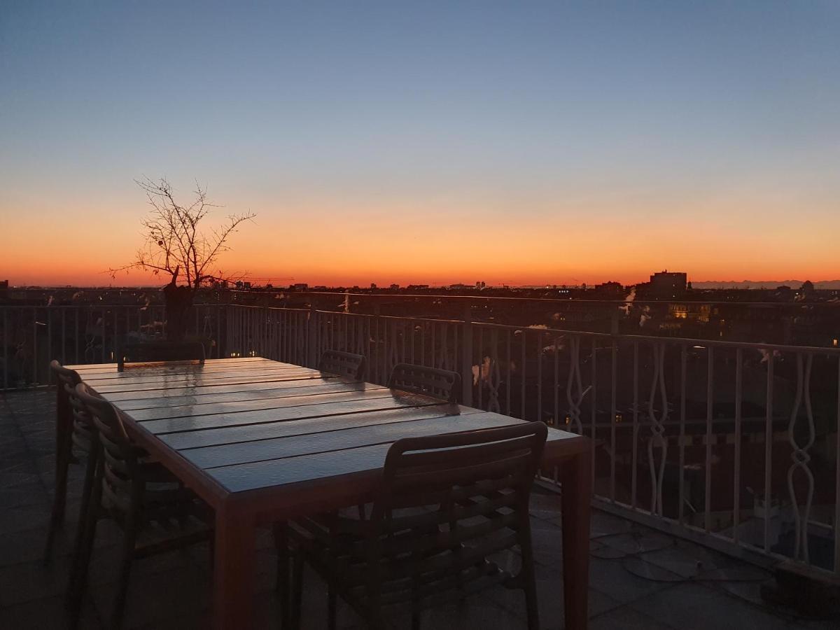Homemi Rooftop Cadorna Милано Екстериор снимка
